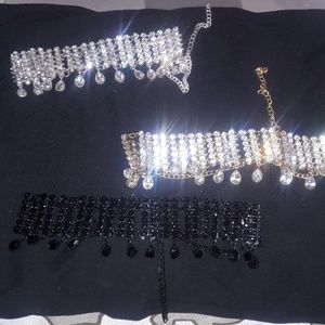 Teardrop choker (sold individually)